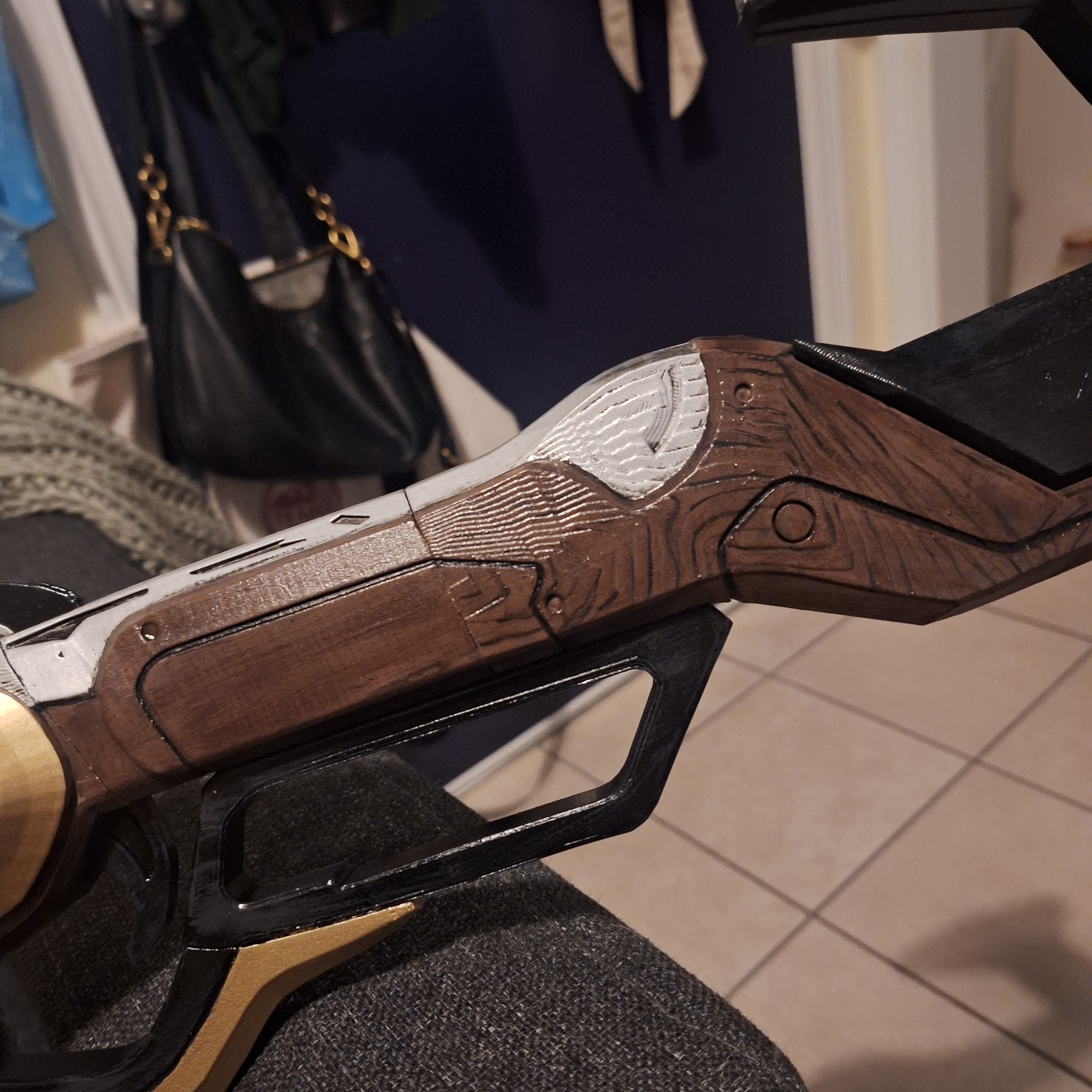 Viper wood detailing