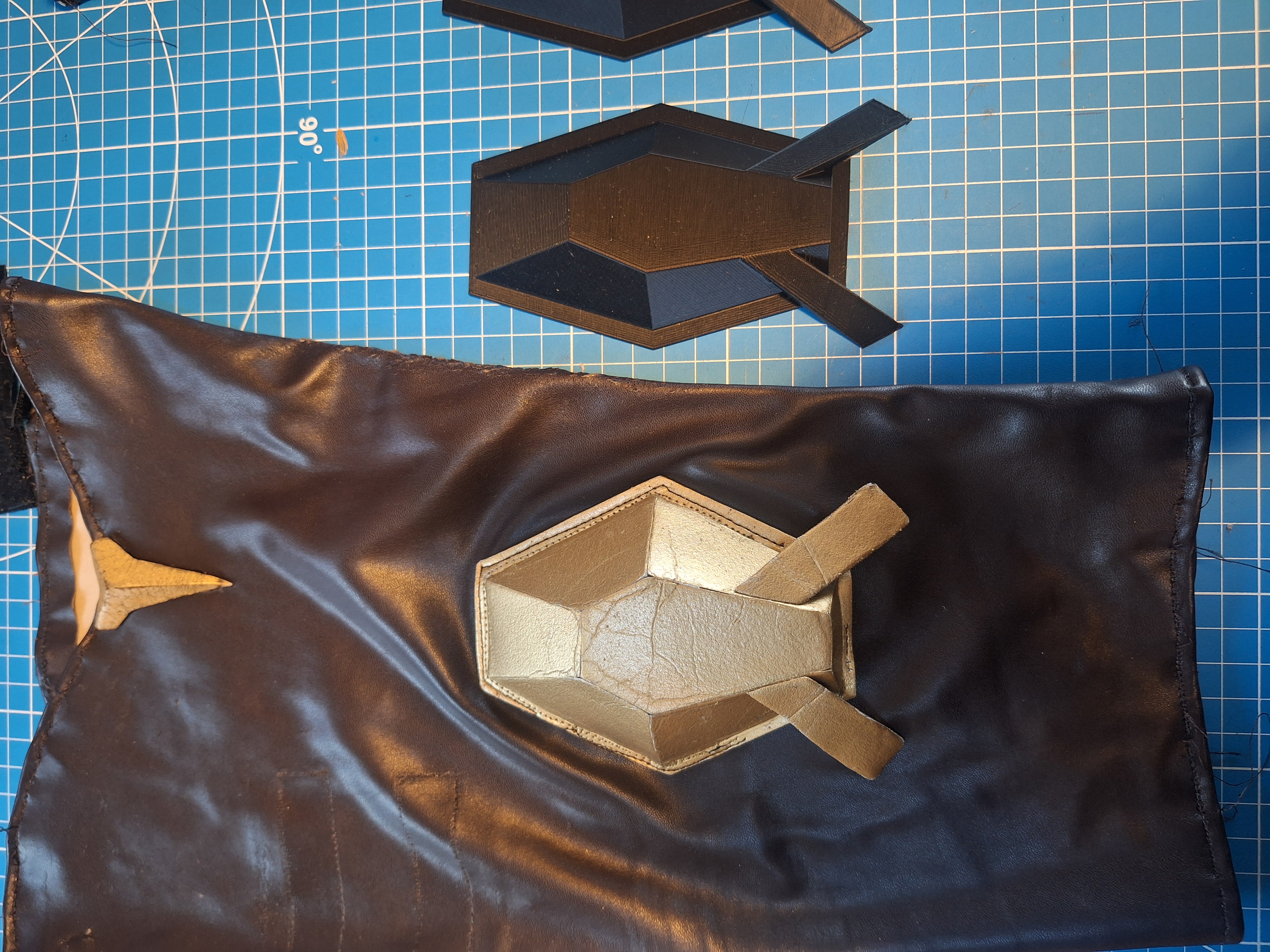 Printed replacement knee piece