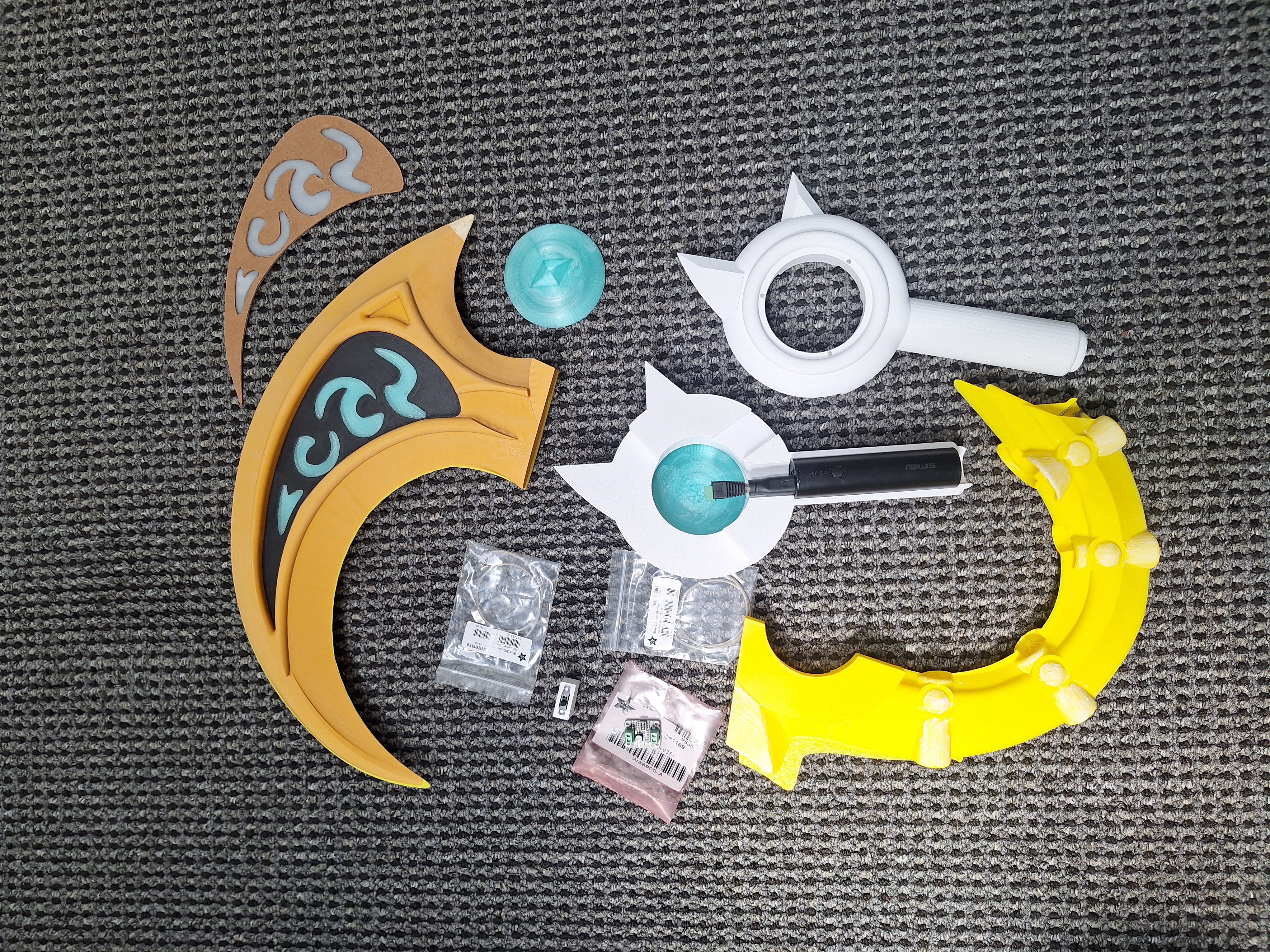 Blade pieces